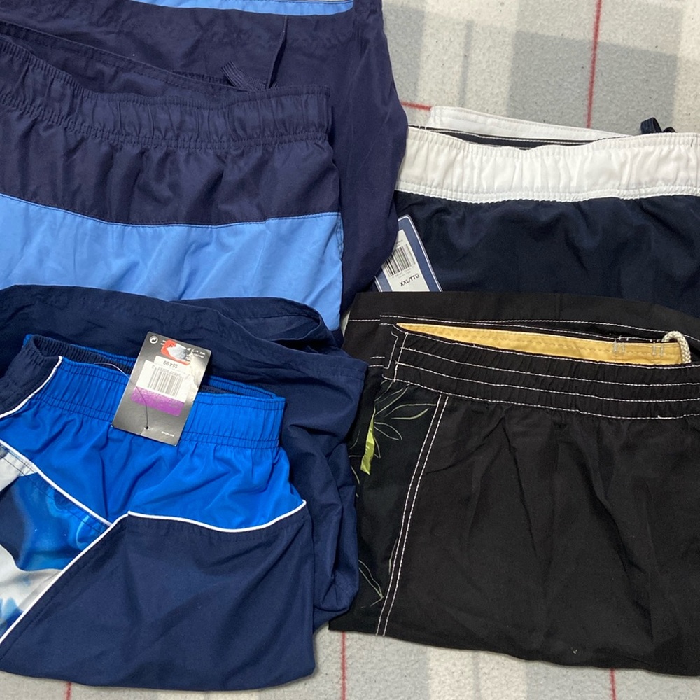 Lot of 3 men’s swim shorts - size xl